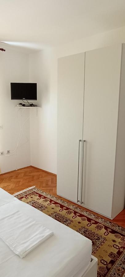 Apartman Jadranka โวดีเซ ภายนอก รูปภาพ